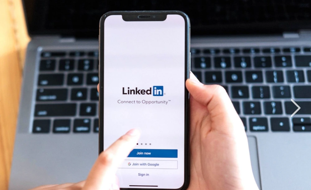 Can You Really Get Paid on LinkedIn