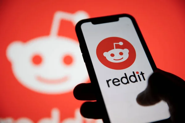 logotipo do Reddit em um dispositivo móvel